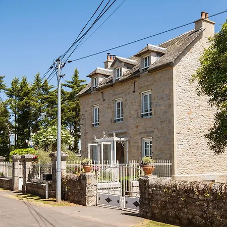 Le Couderc - Belle Maison Familiale Aux Portes De L'aubrac Ferienhaus *